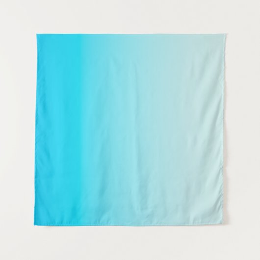 Aqua blue ombre background タペストリー (正面(横))