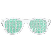 Aquamarine White Hearts Pattern レトロサングラス (正面)