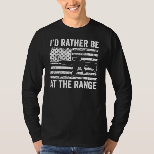 Ar15アメリカ国旗の銃の射程に行きたいな Tシャツ (正面)