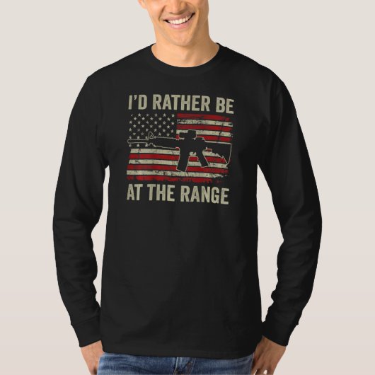 Ar15 Gun Usa Flagの射程に行きたい Tシャツ (正面)