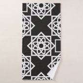 Arabic geometric pattern. Art decor. Islam. Flower バスタオル (バスタオル)