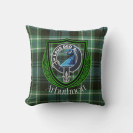 Arbuthnott Scottish Clan Tartan and Crest クッション