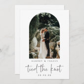 Archモダン Script ElopementがKnot Photoを結んだ 案内状 (正面/裏面)