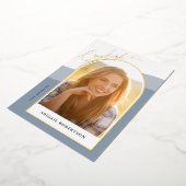 Arch写真モダンほこりっぽい青の卒業金ゴールド 箔招待状 (回転した状態)