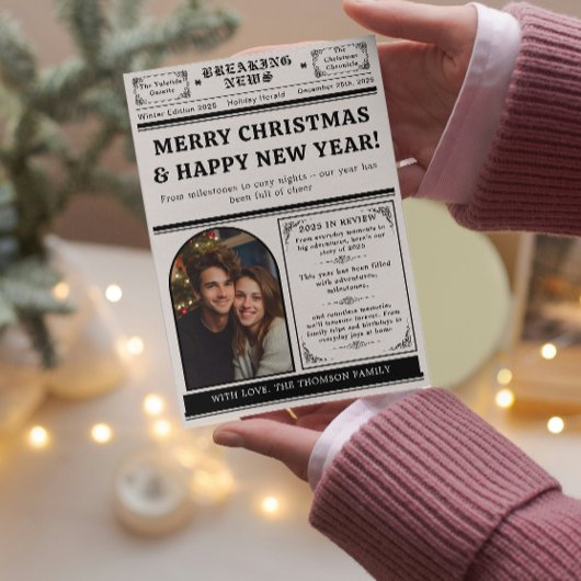 Arch What a Year in Review Newspaper Christmas シーズンカード