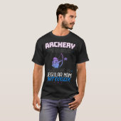 ARCHERY MAMA LIKE A REGULAR MOM BUT COOLER Tシャツ (正面フル)