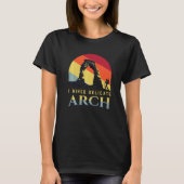 Arches National Park in Utah with the Delicate arc Tシャツ (正面)