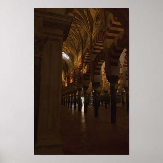 Arches of Córdoba Mosque-Cathedral - Photography ポスター (正面)