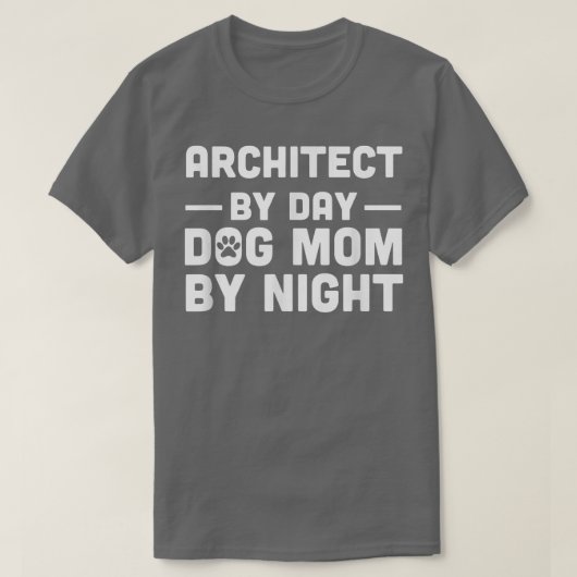 Architect By Day Cat Mom By Night  Tシャツ (デザイン正面)