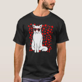 Arctic Snow Fox Heart Glasses Valentines Day Anima Tシャツ (正面)