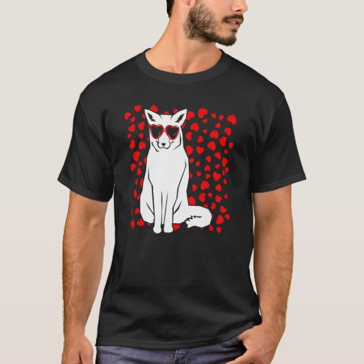 Arctic Snow Fox Heart Glasses Valentines Day Anima Tシャツ (正面)