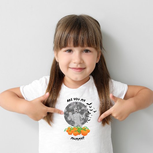 Are you my Mummy? Tシャツ