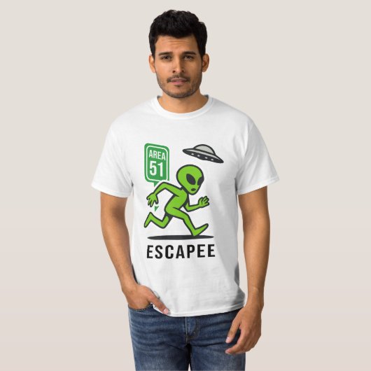 Area 51 Escapee - Alien Tシャツ (正面フル)