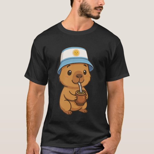 Argentinian Capybara Yerba Mate Kawaii Argentina C Tシャツ (正面)