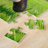 Argentinian empanada soccer player jumping for hea ジグソーパズル (側面)