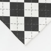 Argyle plaid. Scottish pattern in white and black フリースブランケット (角)
