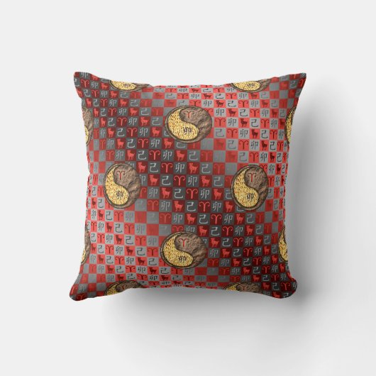 Aries & Earth Rabbit クッション (裏面)