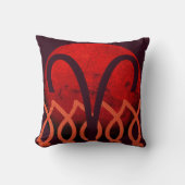 Aries Throw Pillow クッション (正面)
