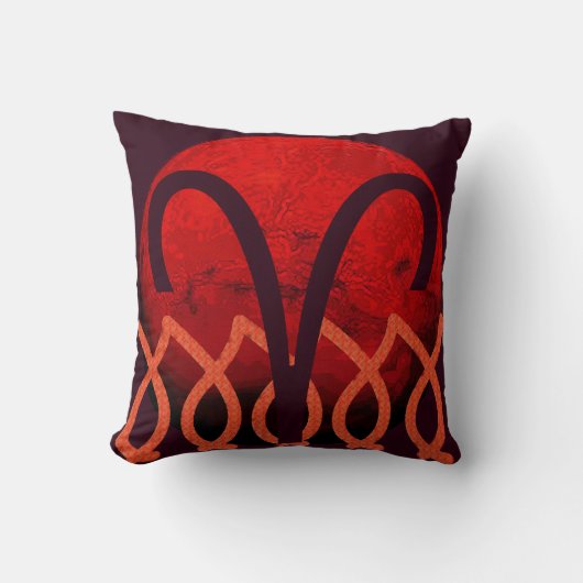Aries Throw Pillow クッション (正面)