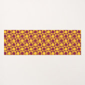 Arizona Pop Art Checkerboard Pattern Maroon Gold  ヨガマット (裏面(横))