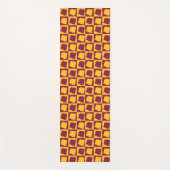 Arizona Pop Art Checkerboard Pattern Maroon Gold  ヨガマット (正面)