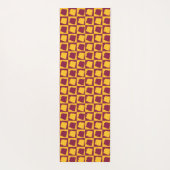 Arizona Pop Art Checkerboard Pattern Maroon Gold  ヨガマット (裏面)