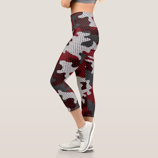 Arkansas Ozark Razor Boar Camo  カプリレギンス (左)