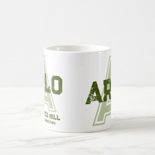 Arloの名前はモノグラムのグリーンコーヒーマグを意味する コーヒーマグカップ (中央)