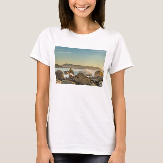Armaçãoのビーチ Tシャツ (正面)