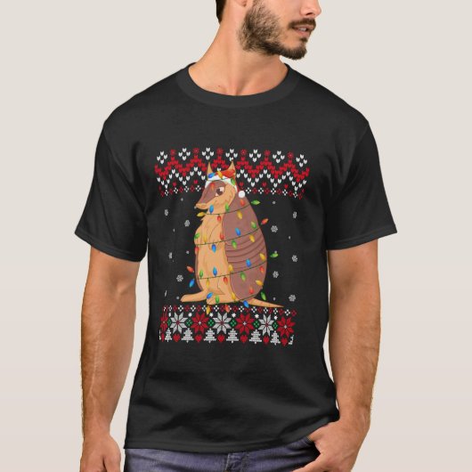Armadillo Santa Hat Men Women Kids Ugly Christmas Tシャツ (正面)