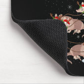 Armadillo Santa Sleigh Flying Funny Magical Christ マウスパッド (コーナー)