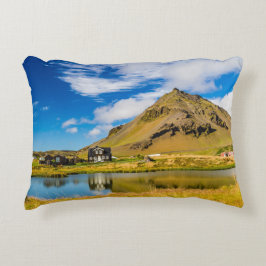 Arnarstapi Amtmansshusと山スタファエル，アイスランド アクセントクッション