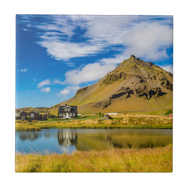 Arnarstapi Amtmansshusと山スタファエル，アイスランド タイル