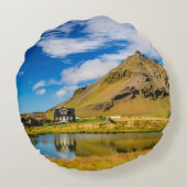 Arnarstapi Amtmansshusと山スタファエル，アイスランド ラウンドクッション (裏面)