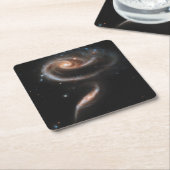 Arp 273アンドロメダの相互作用銀河系。 スクエアペーパーコースター (アングル)