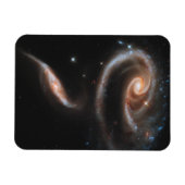 Arp 273アンドロメダの相互作用銀河系。 マグネット (横)