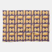 Array of various pasta shapes on a purple キッチンタオル (横)