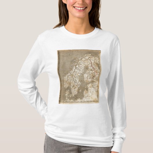 Arrowsmith著スウェーデン、ノルウェーの地図 Tシャツ (正面)