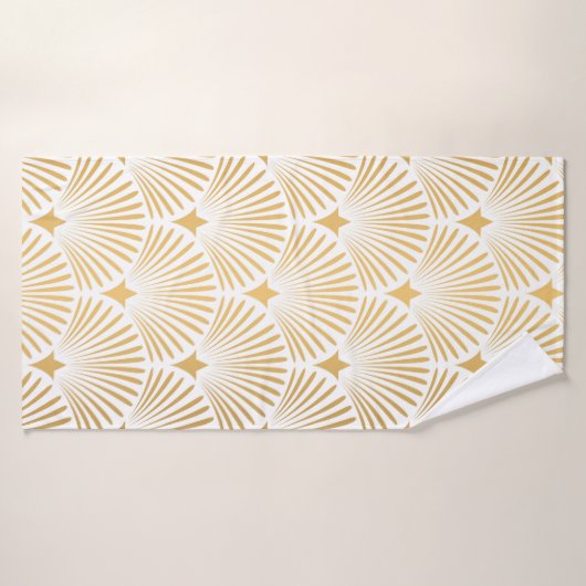 Art Deco Pattern. Seamless white and gold backgrou バスタオル (バスタオル)