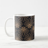 Art Deco pattern with gold floral motifs  コーヒーマグカップ (左)