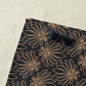 Art Deco pattern with gold floral motifs  ビーチタオル (インサイチュ)