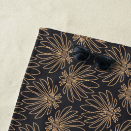 Art Deco pattern with gold floral motifs  ビーチタオル