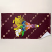 Art Deco Vase with Golden Flowers ビーチタオル (正面)