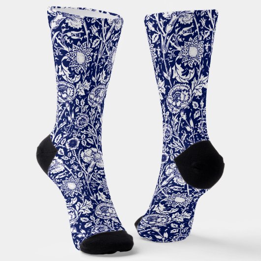 Art Nouveau Carnation Damask, Navy Blue and White ソックス (傾斜あり)