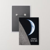 Artemis II Lunar Flyby 缶バッジ (正面/裏面)