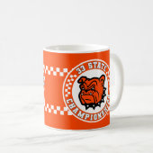 Artesia Bulldogs Football Roundel コーヒーマグカップ (正面右)