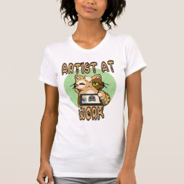 Artist at work cute cat design tシャツ