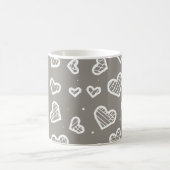 Artistic Hearts Seamless Pattern - Grey Background コーヒーマグカップ (中央)
