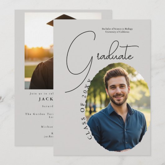 Artistic Script Photo Modern Minimalist Graduation 招待状 (正面/裏面)