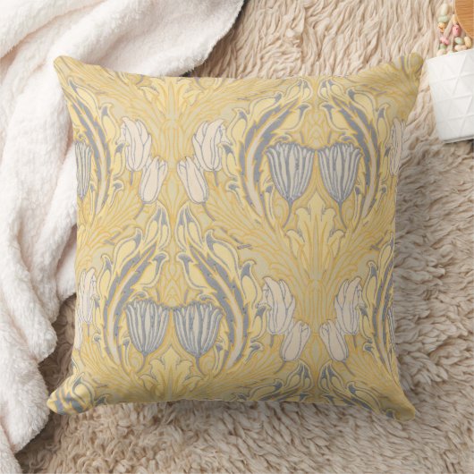 Arts and Crafts Walter Crane Blue White Tulips クッション (ブランケット)